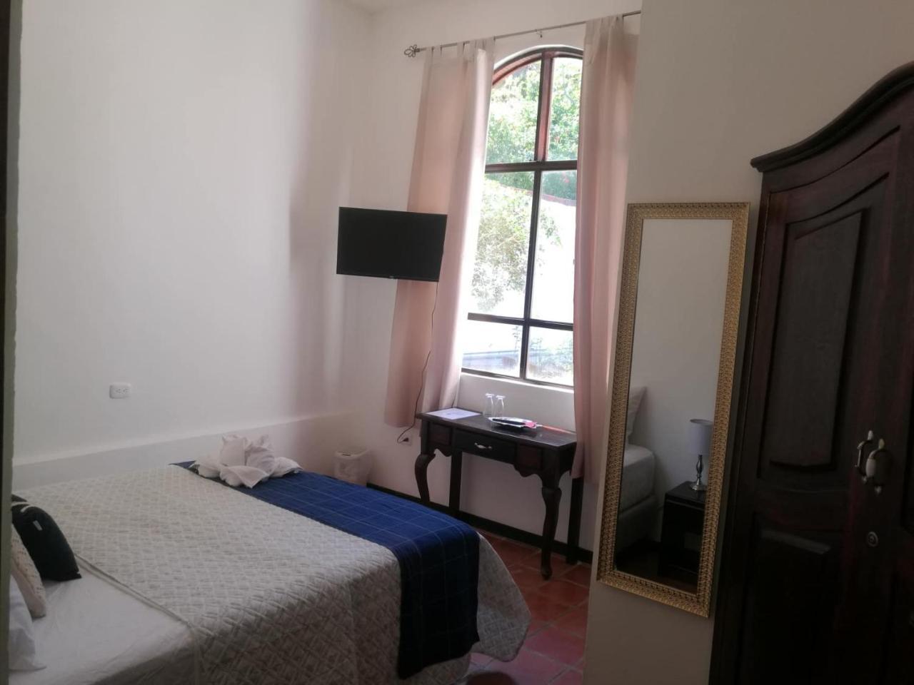 Hotel M&M Casa Blanca Playa Ocotal المظهر الخارجي الصورة