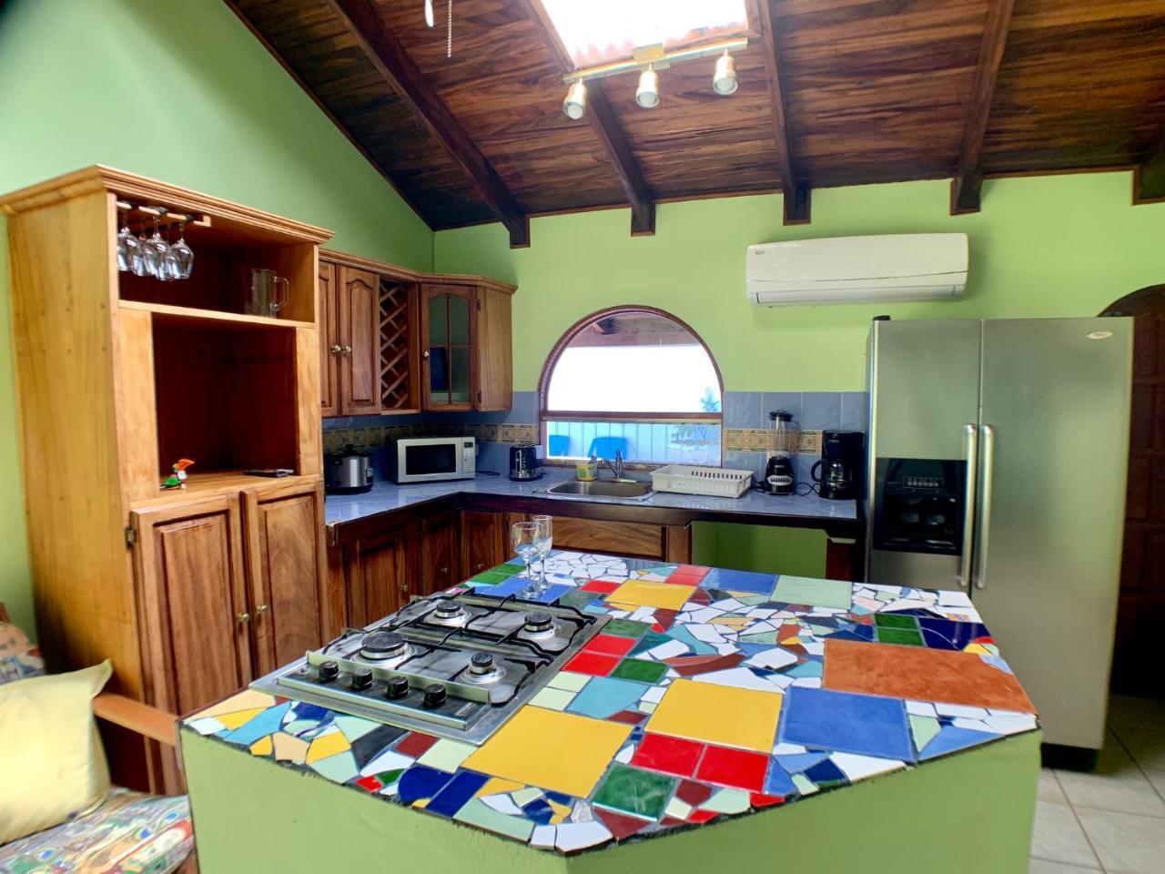 Hotel M&M Casa Blanca Playa Ocotal المظهر الخارجي الصورة
